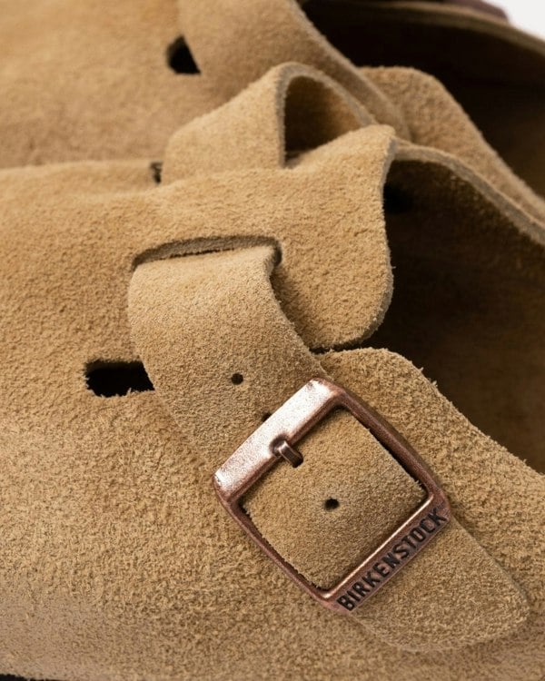 Birkenstock Boston Suede Leather Womens Clogs - Latte Cream