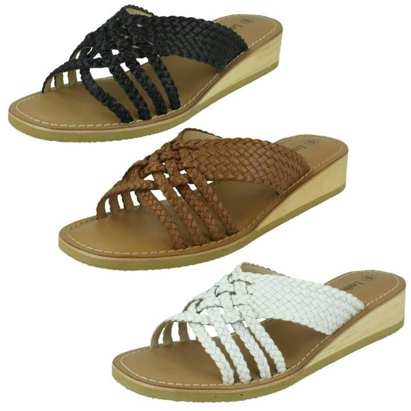 Leather Collection Ladies Leather Collection Low Wedge Platform Sandals F00422