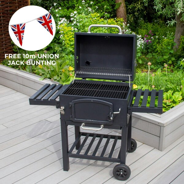 XL BBQ Smoker Grill & Union Jack Bunting