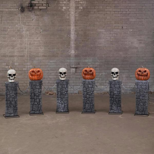 Samuel Alexander 2.4m Battery Powered Light Up Halloween Skull & Pumpkin Fence with LEDs