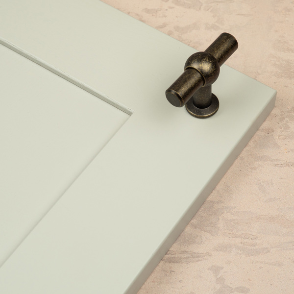 Handle & Home Antique Brass T-Bar Handle and Coordinating Knob