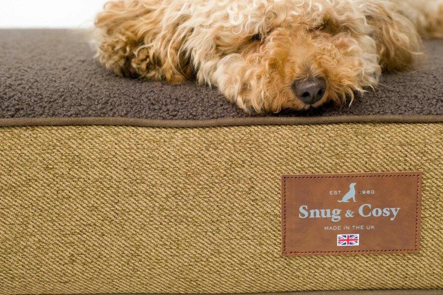 Snug and Cosy Pets Heritage Tweed Orthopaedic Pet Lounger - Comfort & Support