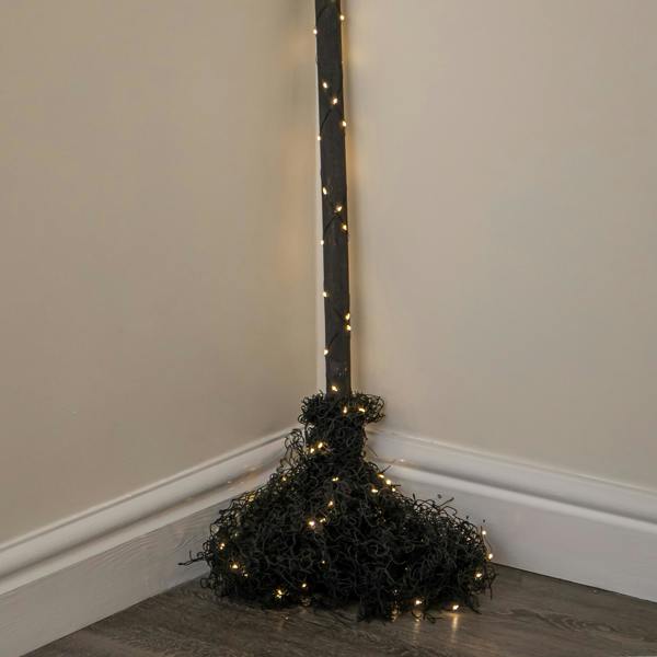 Samuel Alexander 1.1m Battery Powered Light up Halloween Witch's Broomstick with LEDs