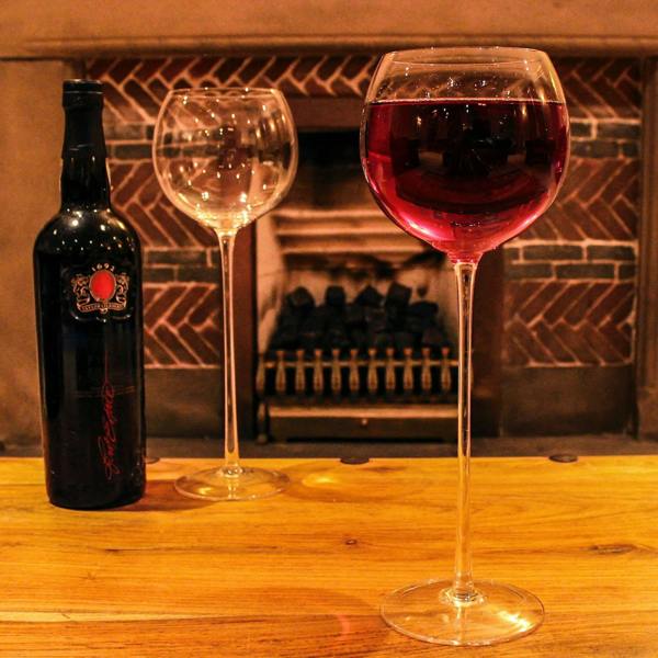 AddLiquid Long Stem Wine Glass