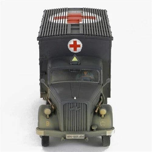 MCSlots Opel Blitz KFZ 305 Ambulance RAL7021 Dunkelgrau 1:32 Forces of Valor 801101B