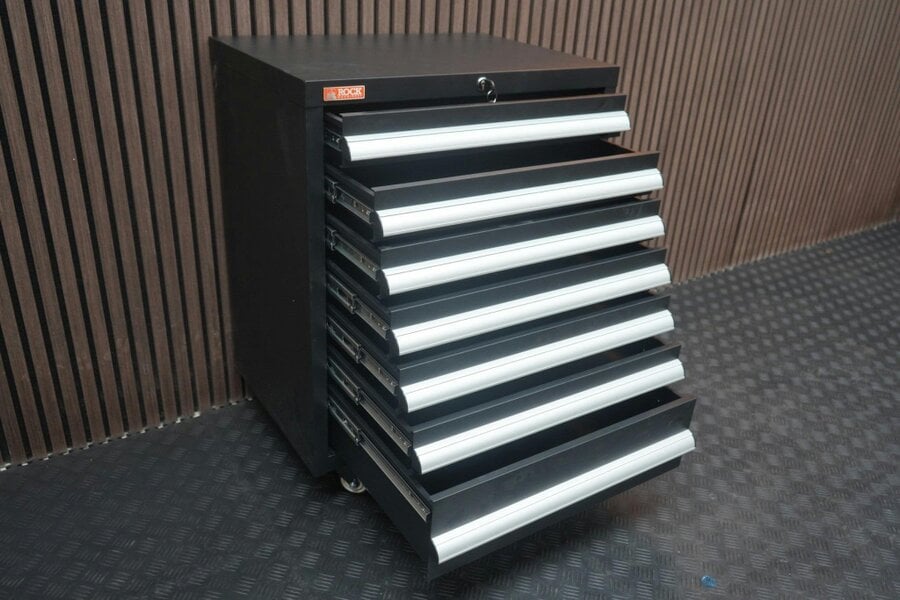 Rock Machinery Rock RT-013 26" Steel Tool chest with 7 drawers