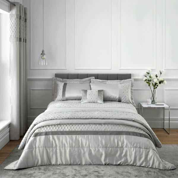 Catherine Lansfield Sequin Cluster Duvet Cover Set