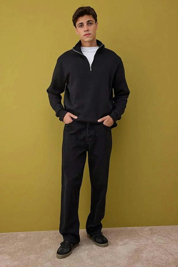 WOVCOR Regular Stand Collar Men's Sweatshirt with Thick Polar Fleece Inside