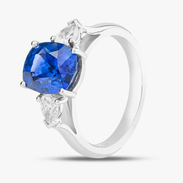 T. H. Baker Platinum 4.12ct Oval Cut Sapphire & 0.40ct Brilliant Cut Diamond Shoulder Set Solitaire Ring 10-80-465/25-10-150