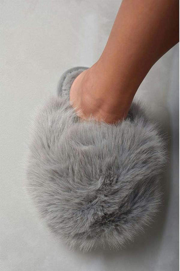 Mildred Fluffy Faux Fur Winter Sandals - Grey