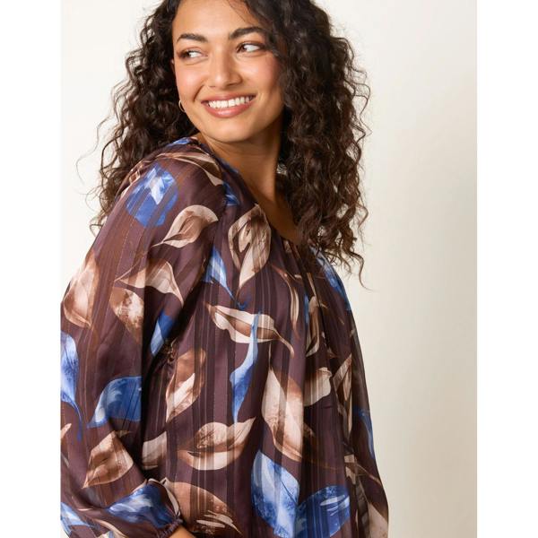 Blue Vanilla Long Sleeve Scoop Neck Metallic Blouse