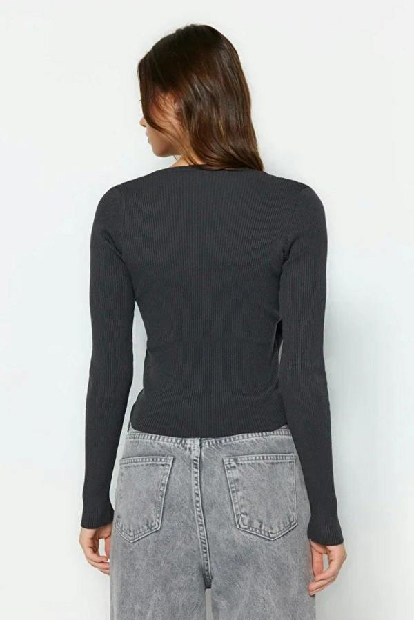 WOVCOR Double-Breasted Knit Sweater with Gathering Detail