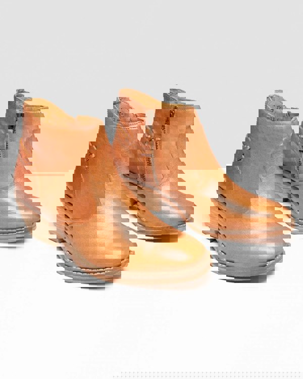 J Shoes Rosa Tan Womens Shoes