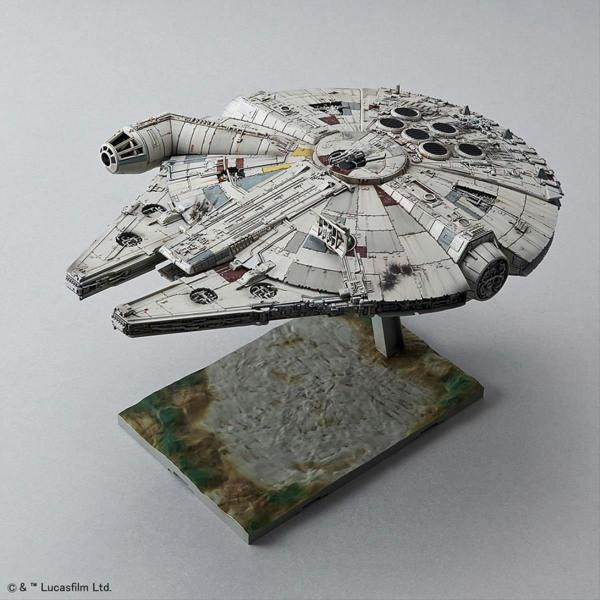 Revell Bandai Star Wars Millennium Falcon (1:144 Scale)