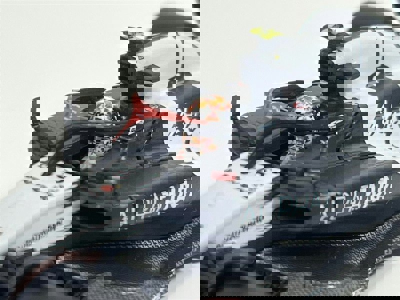 Mini GT Yuki Tsunoda Alpha Tauri AT04 #22 2023 F1 Australian GP 1:64 Mini GT MGT00726L