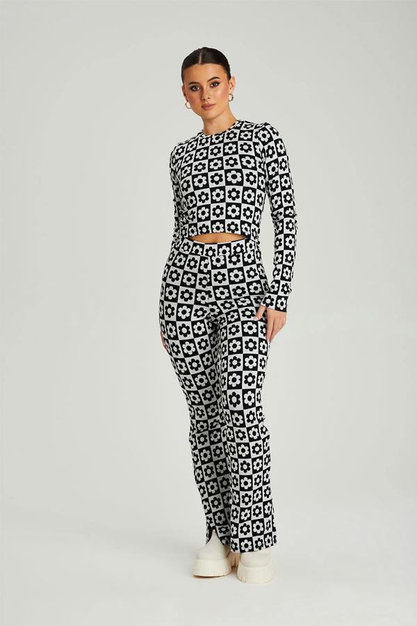 Urban Bliss Jacquard Floral Top