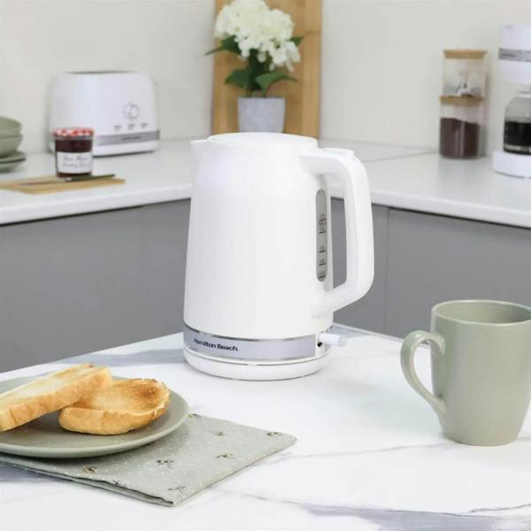 Hamilton Beach Ella 1.7L Kettle - Matte White