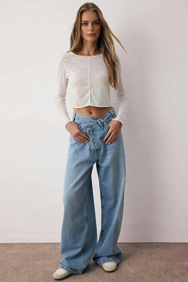 WOVCOR Transparent Ribbed Crop Knit Blouse