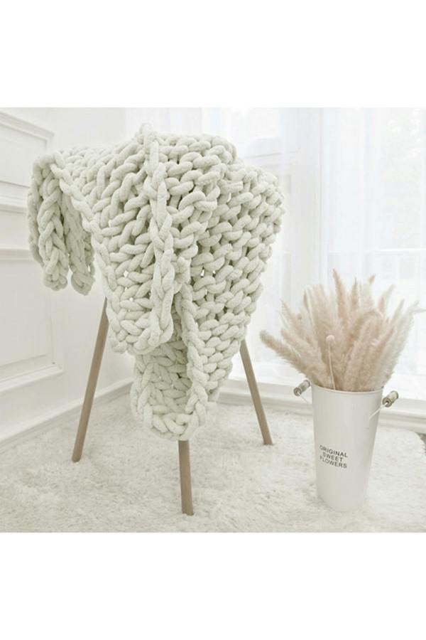 Living and Home Chunky Knit Throw Blanket 100x120cm