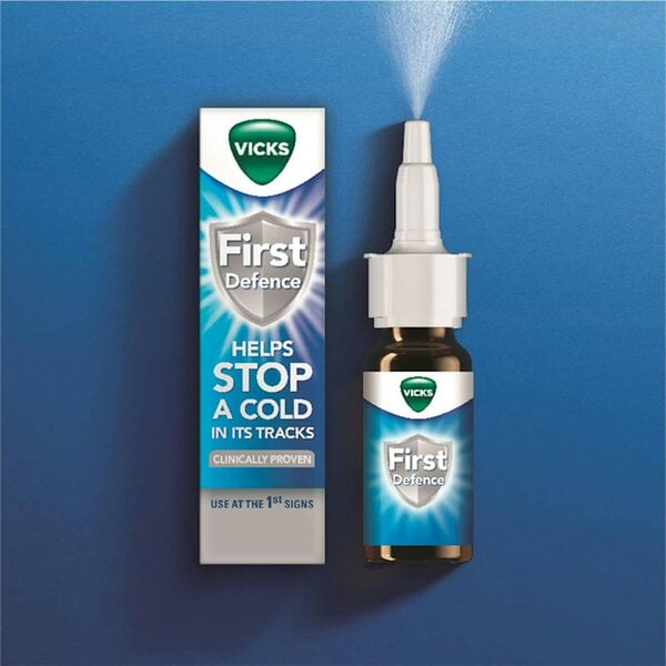 Vicks First Defence Nasal Spray for Early Cold Intervention, 15ml