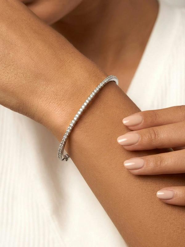 MUCHV Tennis Bracelet
