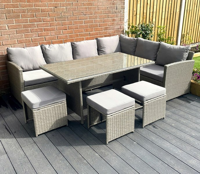 Outdoor Living The Knutsford 9 Seat Corner Rattan Dining Set