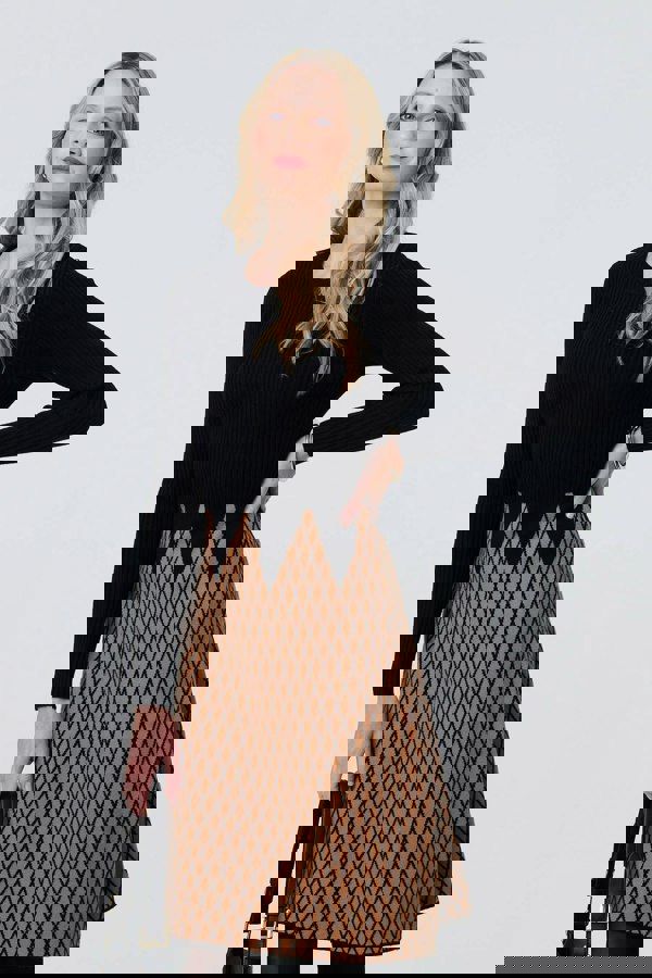 Black | Printed Long Sleeve Jumper Dress