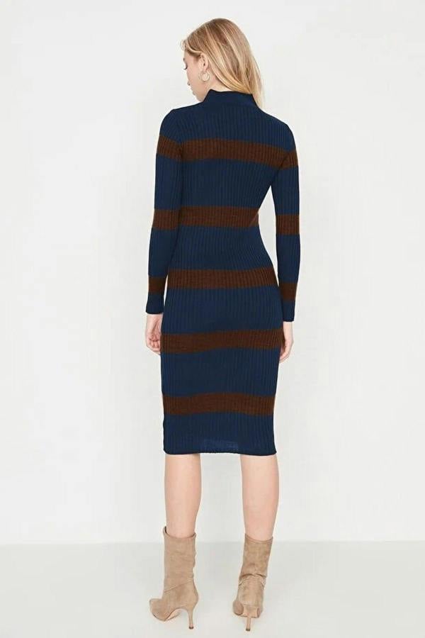 WOVCOR Midi Knit Striped Dress