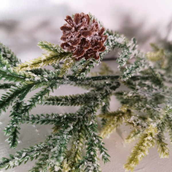 Samuel Alexander 160cm Realistic Look Christmas Green Spruce Garland with Frosting and Plastic Pine Cones
