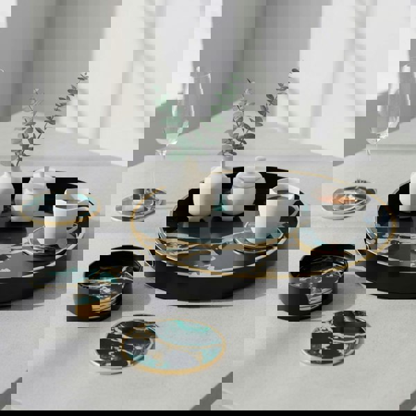 Maison des Cadeaux Round Agate Theme Tray and Drink Coasters Set