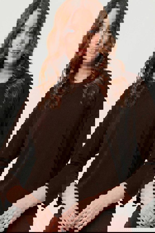 Brown | Contrast Hem Relaxed 3/4 Sleeve Jumper
