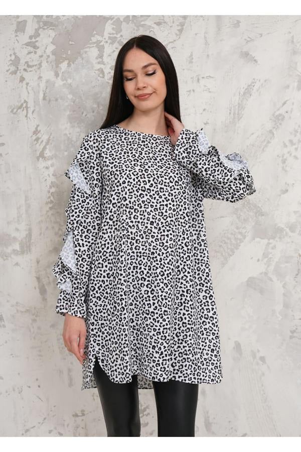 Hoxton Gal Oversized Long Ruffle Sleeve Relaxed Fit Tunic in Leopard Print