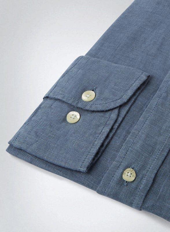 "Classic Fit Linen Shirt in Airforce"