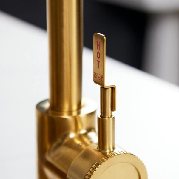Flode kraft Solo | Industrial Style Single Lever 3 in 1 Instant Boiling Tap | Brushed Gold Finish