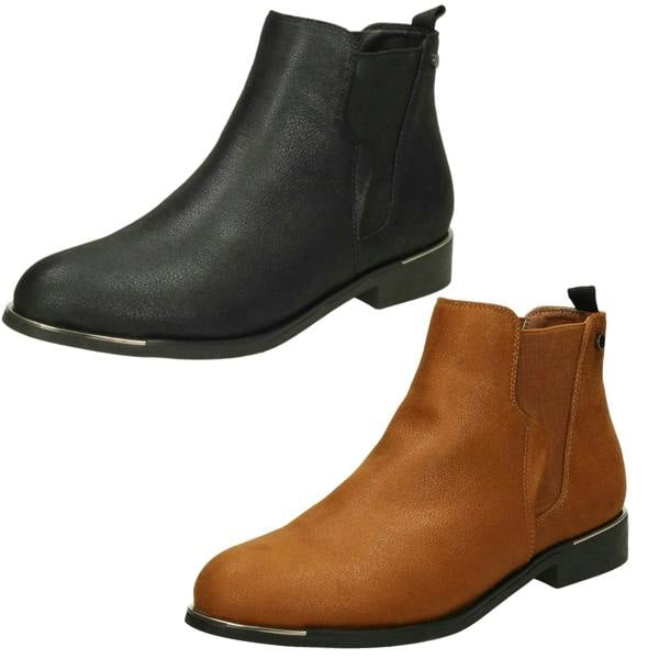 Down to Earth Ladies Down To Earth Low Heel Ankle Boots F50957