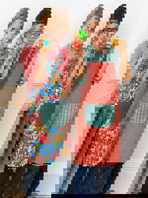 Kite Boys Organic Check Apron