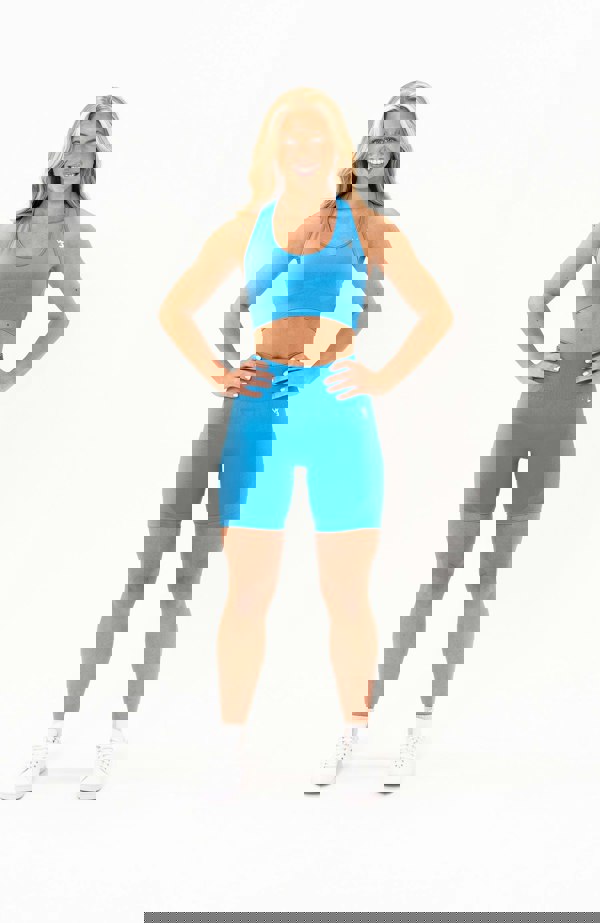 V3 Apparel Women's seamless Limitless high waisted cycle shorts in azure blue – Squat proof 5 inch inseam leg bum enhancing shorts for Gym workouts training, Running, yoga, bodybuilding and bikini fitness.