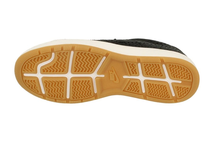 Nike Womens Tennis Classic Ultra PRM Trainers 749647  002 - Black White 002 - Photo 4