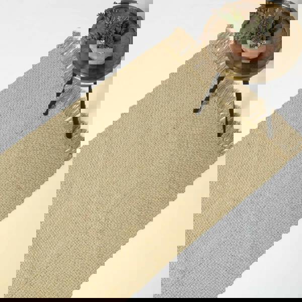 HOMESCAPES Zaphyr Natural Handwoven Jute Rug with Tassels