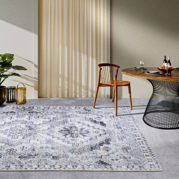 The Rugs Vintage Geometric Indoor-Outdoor Rug