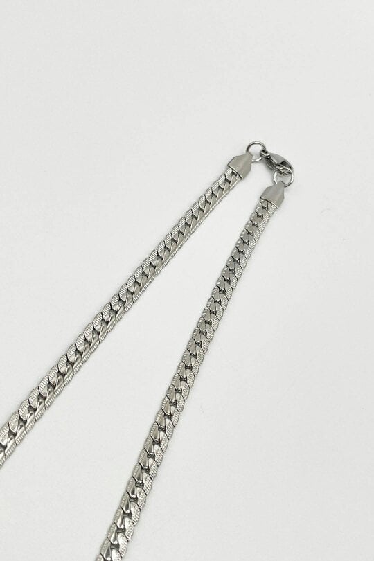 SVNX Interlocked Chain Necklace in Silver