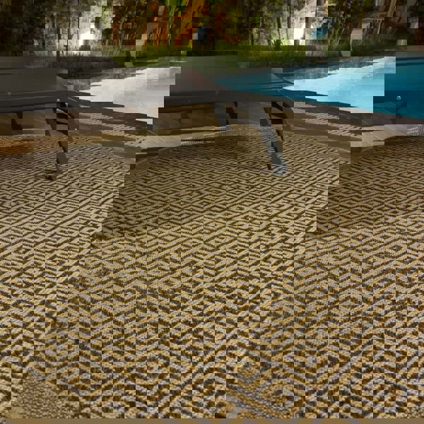 Nature Outdoor Rug Dark Grey jute-look designs and soft, non-shedding texture, moisture and UV protected.