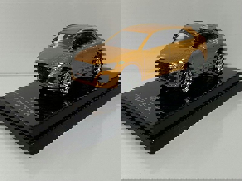 audi rs q8 lhd dragan orange 1:64 scale paragon 55173l new