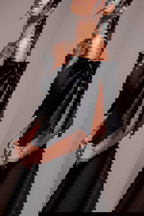 Scuba Off The Shoulder Velvet Bow Skater Midi Dress - Black DR4935