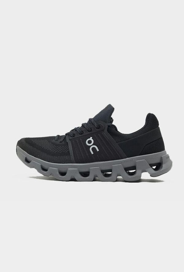 On Running Cloudswift 4 AD Trainers
