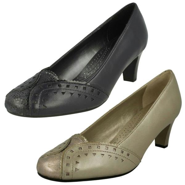 Padders Ladies Padders Heeled Court Shoes Janet