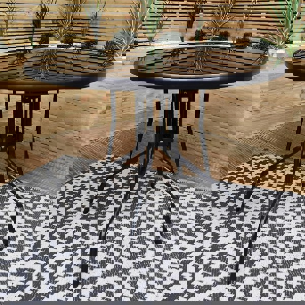 Samuel Alexander Outdoor 4 Person Round Glass Top Garden Dining Table Chairs With Beige Parasol and Base Set