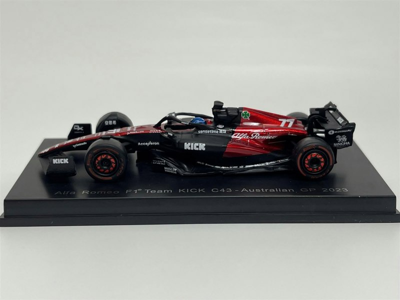 Sparky Valtteri Bottas Alfa Romeo F1 Team Kick C43 Australian GP 2023 1:64 Sparky Y281