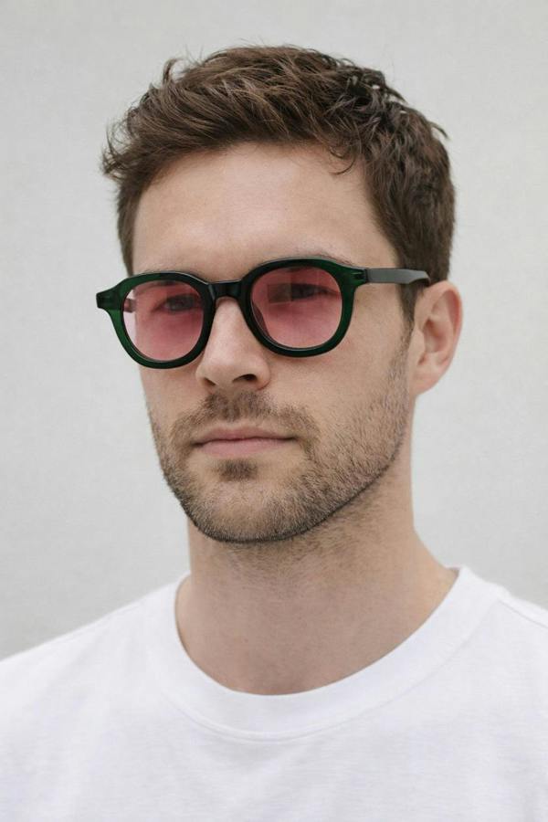 SVNX Bold Preppy Sunglasses In Green Pink