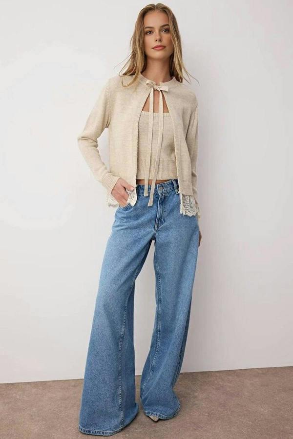 WOVCOR 2-Piece Lace-Edge Knit Cardigan-Blouse Set